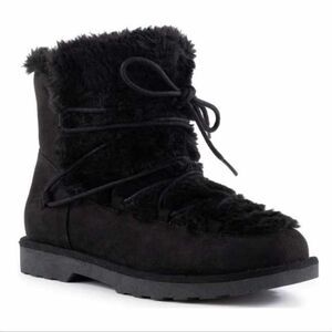 Portland Leather Black Fur-Lined Boots